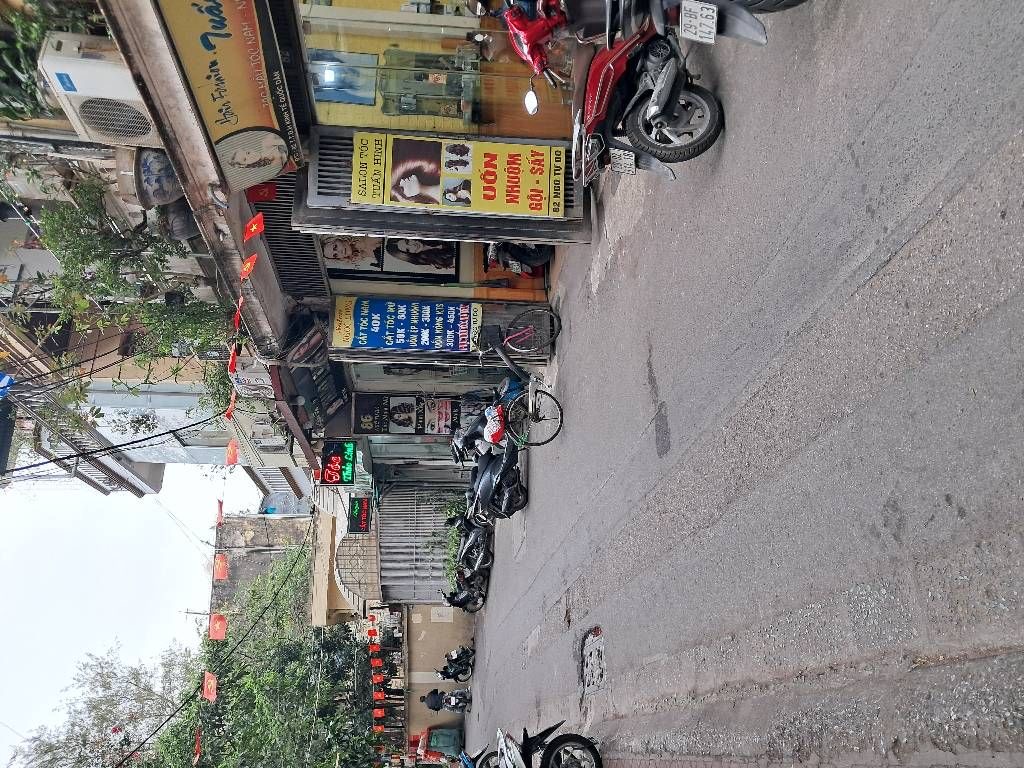 CỰC GẦN MP CHỈ 50M - NGÕ Ô TÔ NHỎ  - KINH DOANH ONLINE-  NỘI THẤT ĐẸP VỀ Ở LUÔN : 33/37 m2 14.3 TỶ ĐỐNG ĐA