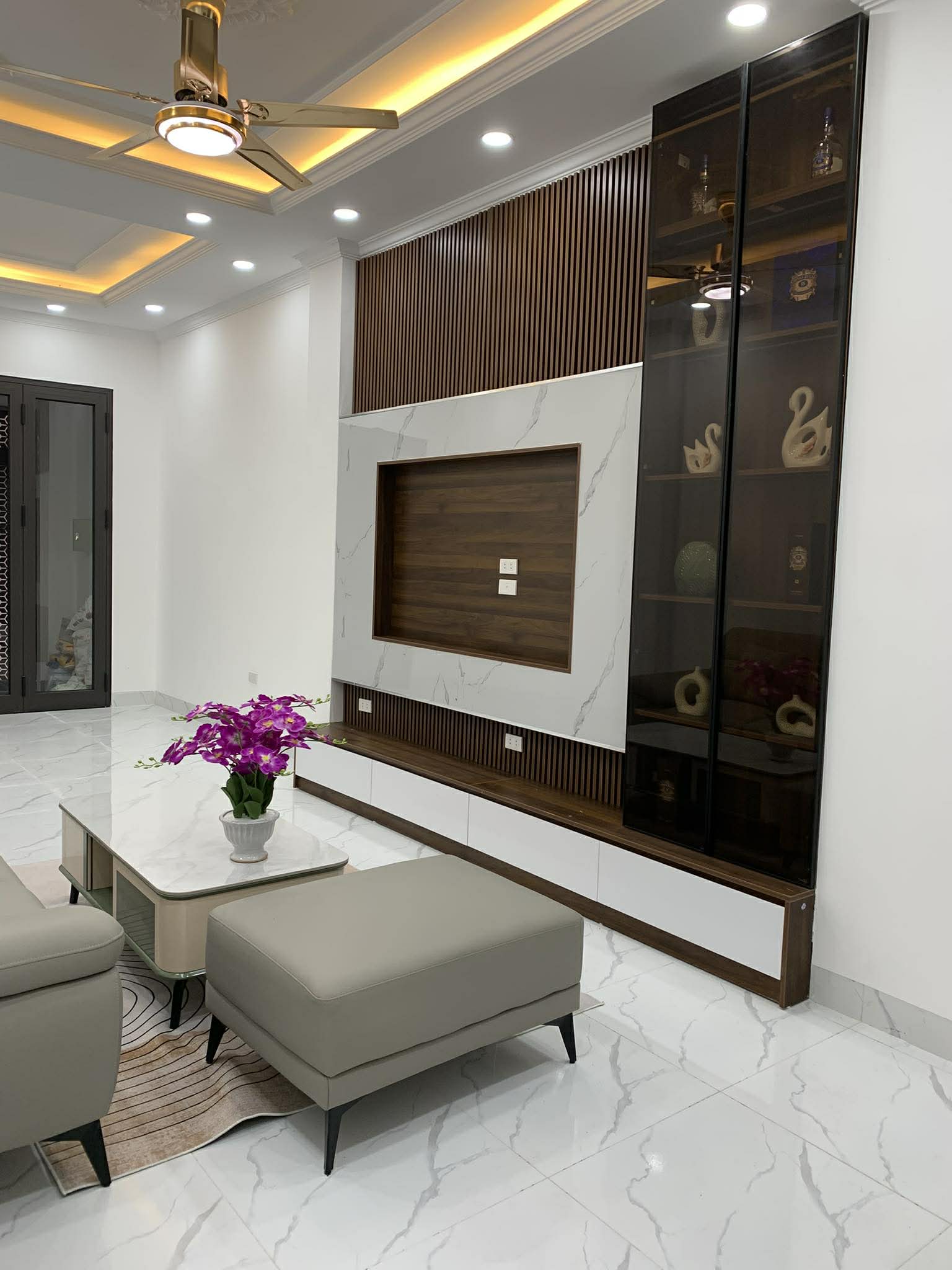 SIÊU PHẨM BUILDING 6 TẦNG THANG MÁY -QUẬN ĐỐNG ĐA -HN -DT: 46/50M2 NHỈNH 19 TỶ