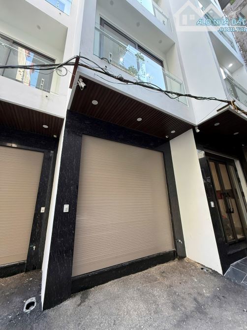 Nhà đẹp - Ngõ thông- Không gian thoáng đãng