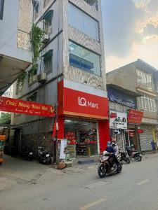 Bán nhà Tân Mai lô góc, có dòng tiền, vỉa hè rộng, 5 tầng, 9.x tỷ