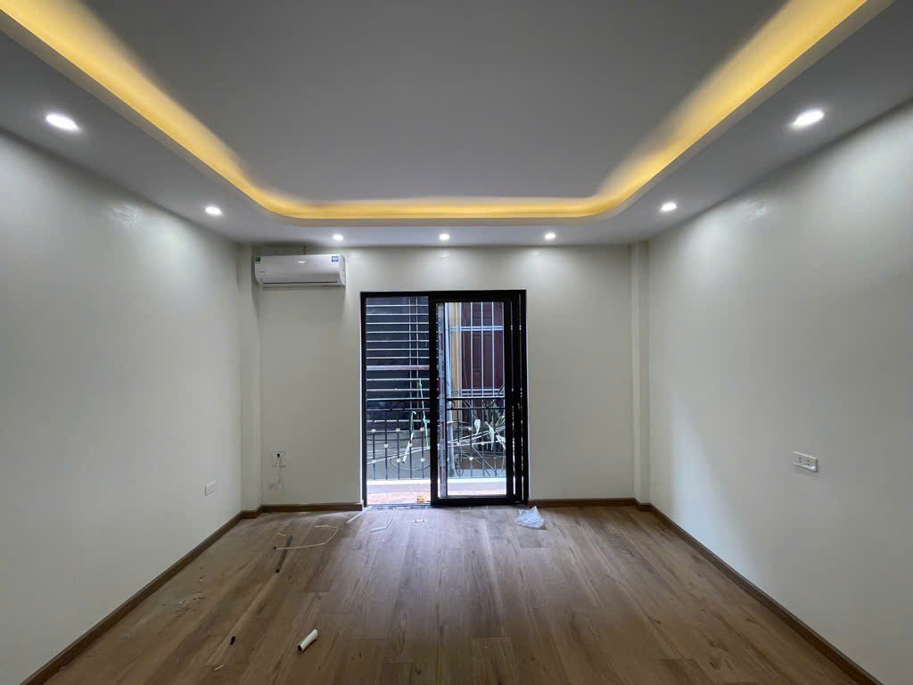 Bán nhà Kiến Hưng, lô góc 3 mặt thoáng, vài bước ra ô tô, 3 tầng dân xây chắc chắn, 62m2, 8tỷ9