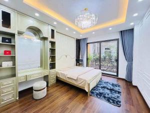 Chủ nhà bán gấp trước tết, ngõ Camry tránh Sh, diện tích 36m2, giá nhỉnh 12 tỷ