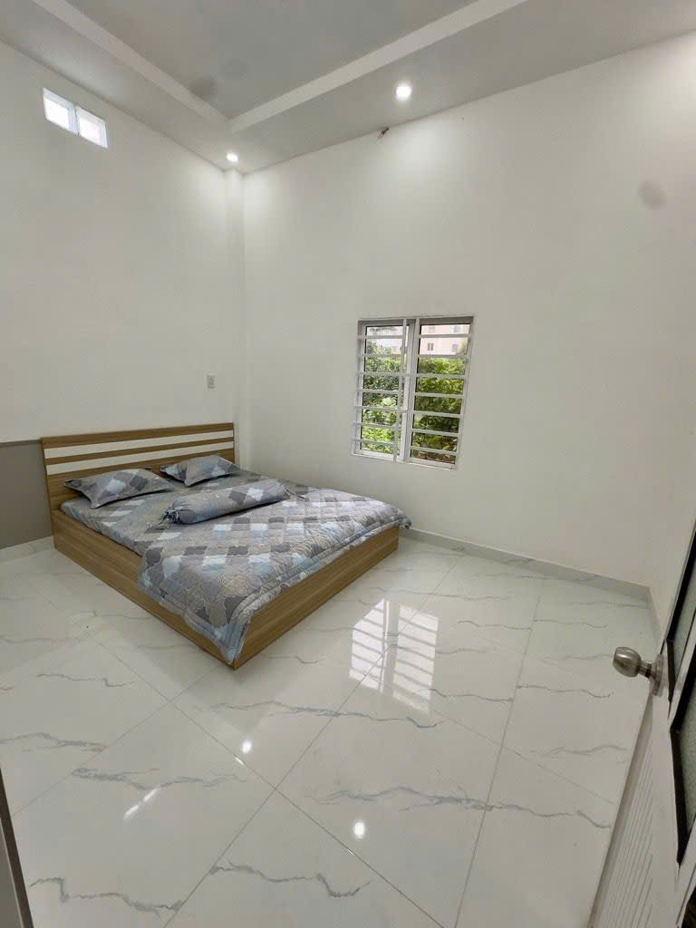 TL37 Quận 12 – Nhà SHR, 1 trệt 1 lầu, giá tốt