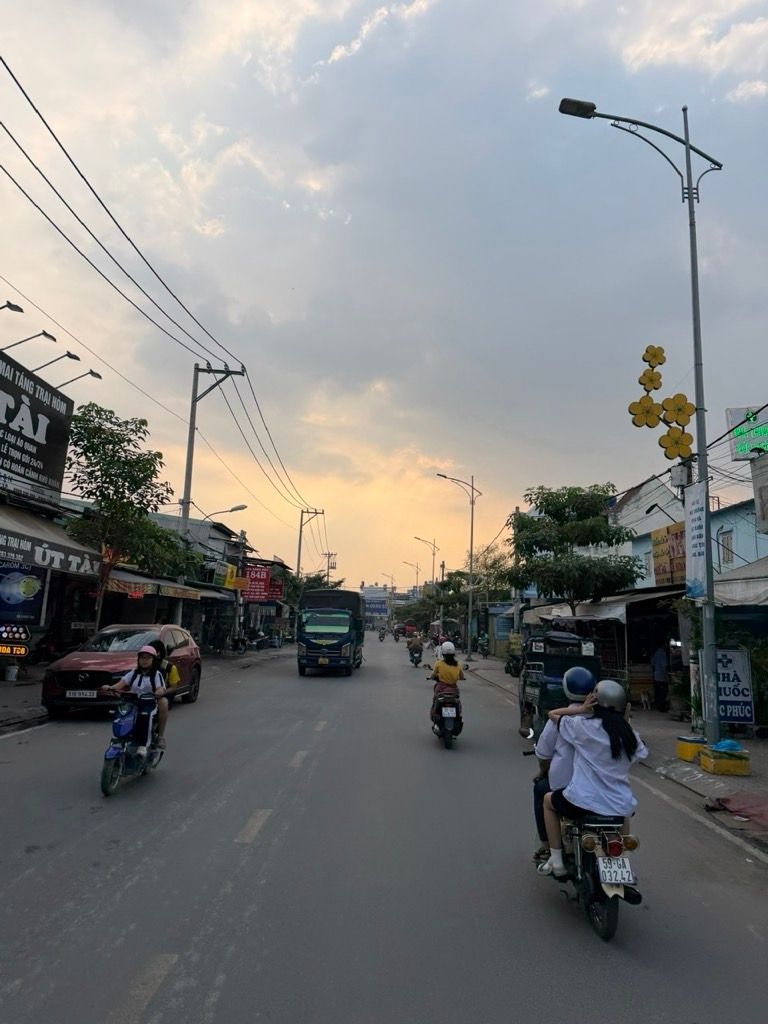 Đất trung tâm Q12 An Phú Đông 14x22 giá 5.x tỷ