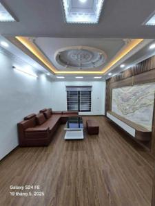 Ô TÔ TRÁNH- VIEW HỒ. NGŨ HIỆP- THANH TRÌ, 41m2 x 5TẦNG. NHỈNH 6 TỶ (có TL)