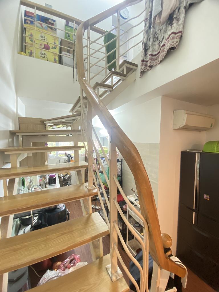 TẬP THỂ  LÔ GÓC TRUNG TÂM QUẬN HAI BÀ TRƯNG - SÁT HOÀN KIẾM - TOÀN CÁN BỘ VÀ BÁC SĨ Ở - TIỆN ÍCH NGAY CẠNH BVQĐ 108 VÀ BV HỮU NGHỊ VIỆT - XÔ