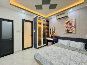 BÁN NHÀ NHỈNH 5 TỶ - NHÀ 4 TẦNGT3232532