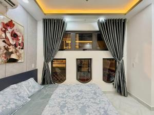 BÁN NHÀ NHỈNH 5 TỶ - NHÀ 4 TẦNG 53T32T36