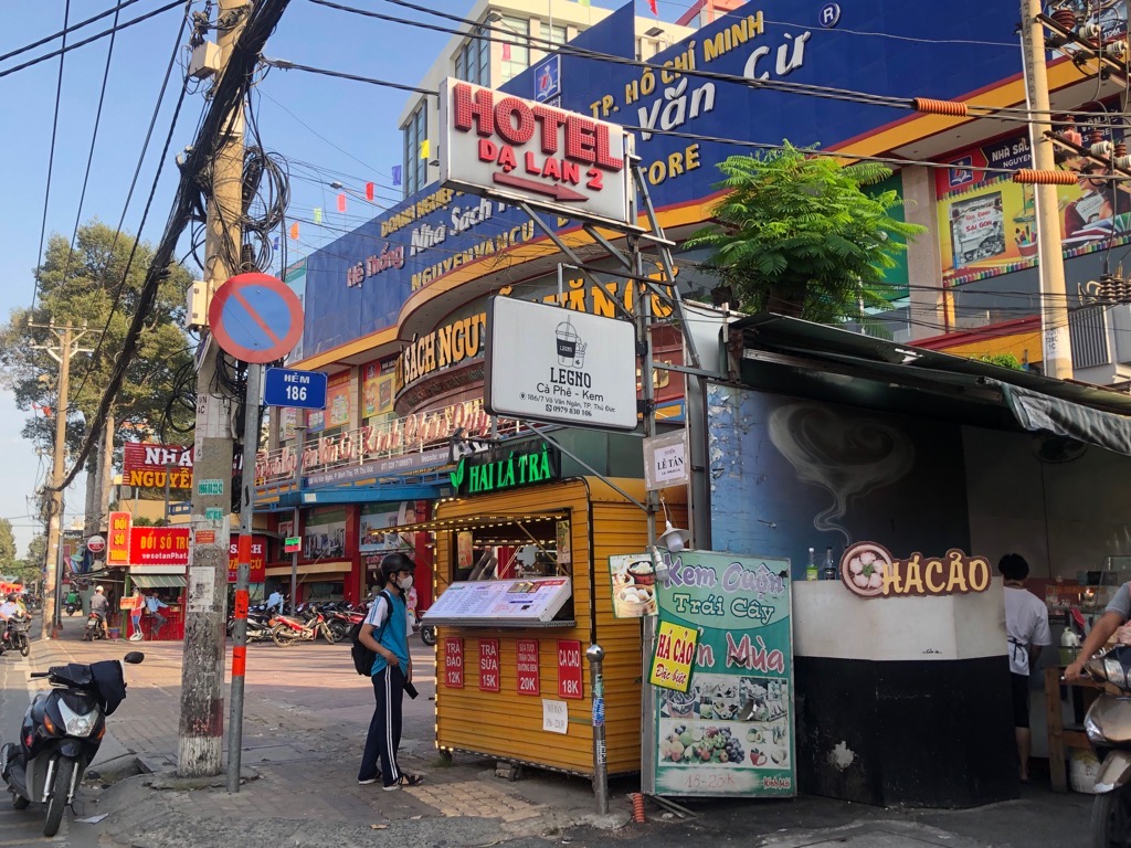 Cần bán nhà 4 tầng chỉ 10 tỷ