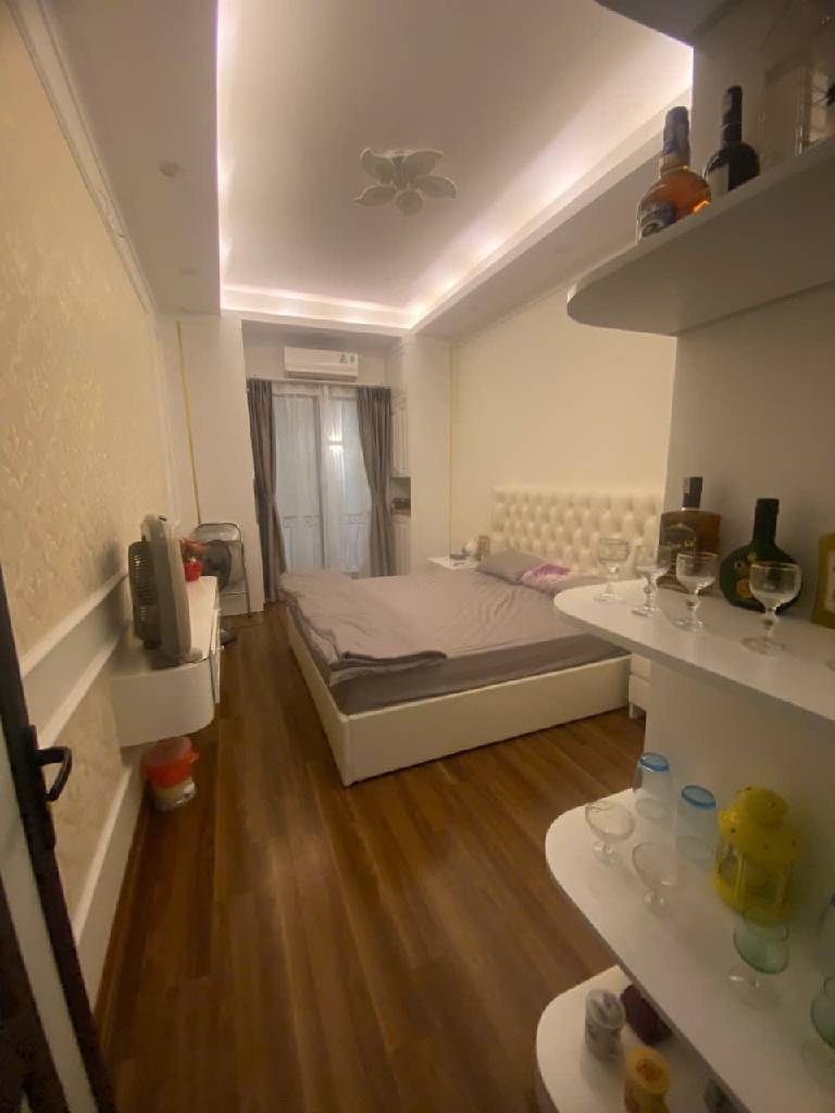 HÀNG XÓM CIPUTRA - 6X TỶ 6 TẦNG NGÕ XE MÁY TRÁNH