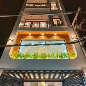 11 TỶ -  7 TẦNG - GARA OTO - THANG MÁY