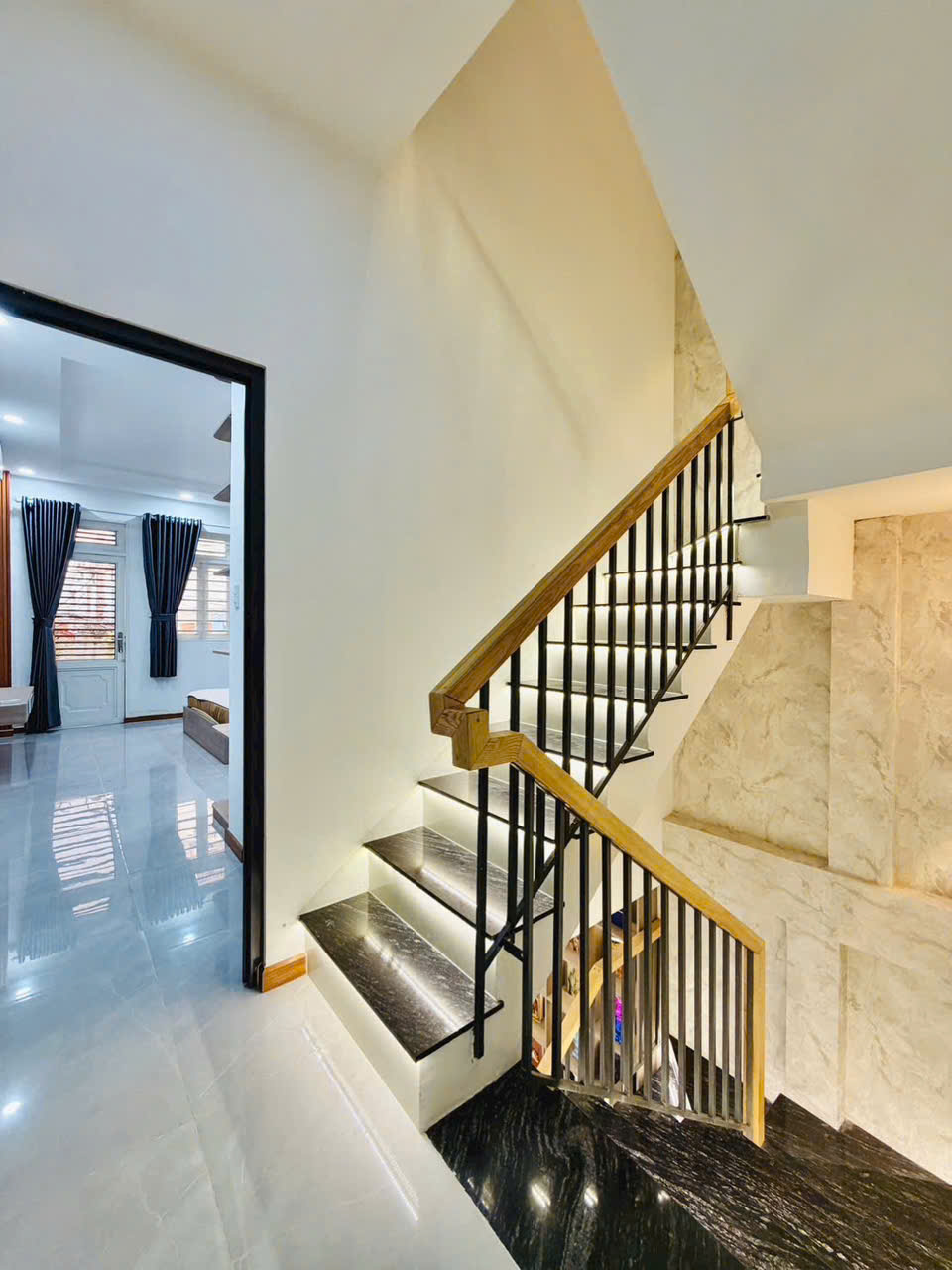 BÁN NHÀ NHỈNH 5 TỶ- SỔ HỒNG RIÊNG 4YW35WE