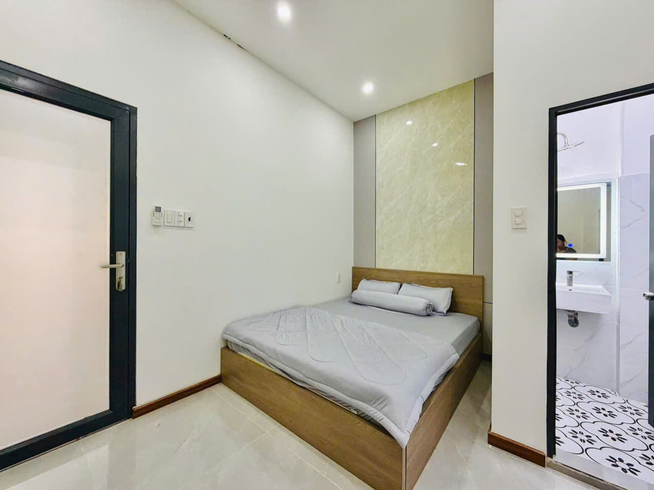 BÁN NHÀ NHỈNH 5 TỶ- SỔ HỒNG RIÊNG GG33