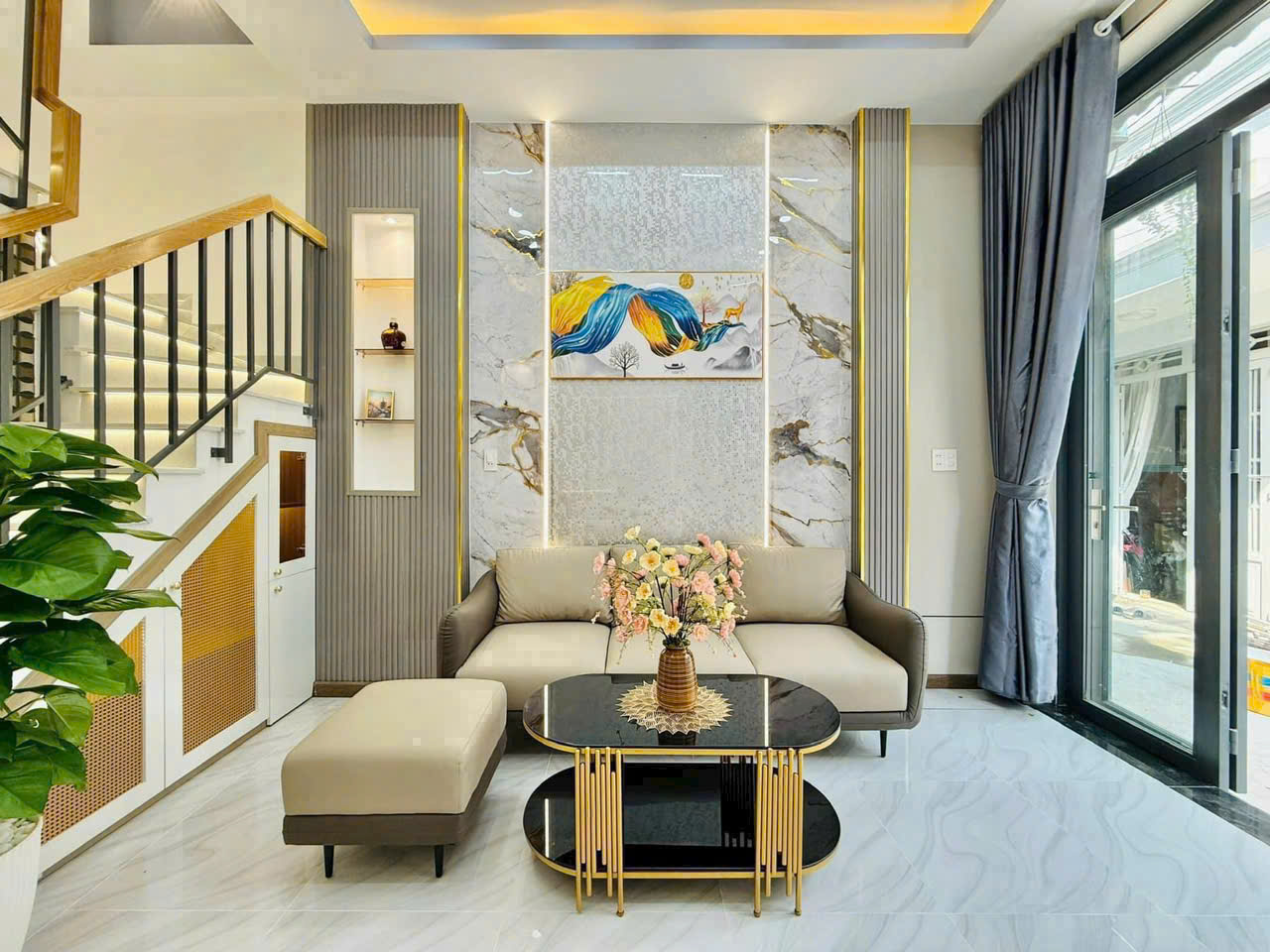 BÁN NHÀ NHỈNH 5 TỶ- SỔ HỒNG RIÊNG 243R32G333