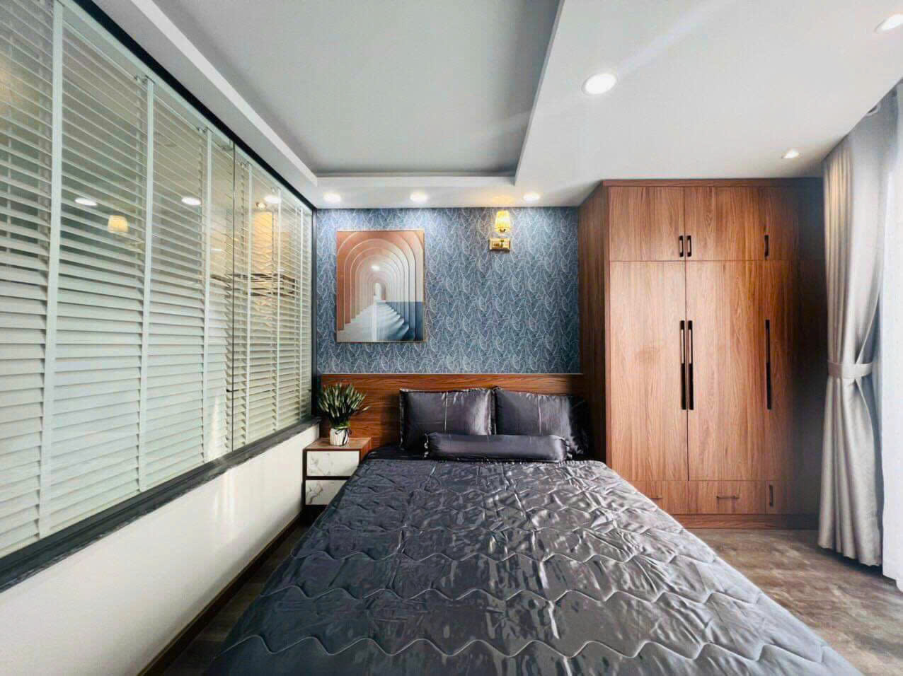 BÁN NHÀ NHỈNH 5 TỶ- SỔ HỒNG RIÊNG 24332TT2