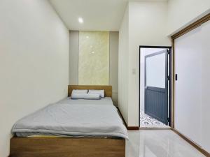 BÁN NHÀ NHỈNH 5 TỶ- SỔ HỒNG RIÊNG 3T3TGEW