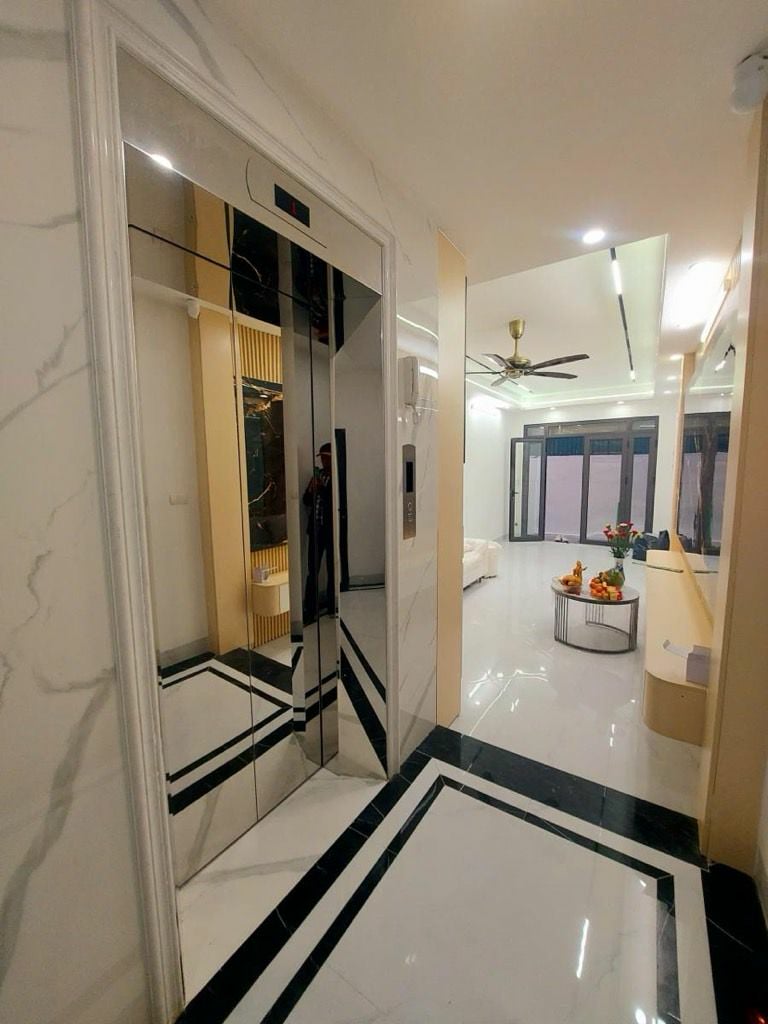 SIÊU PHẨM GIÁP BÁT - NHÀ MỚI - 5 TẦNG THANG MÁY