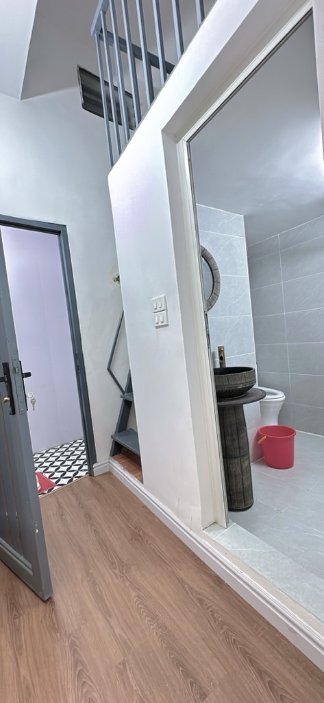 Bán nhà tập thể Mai Động