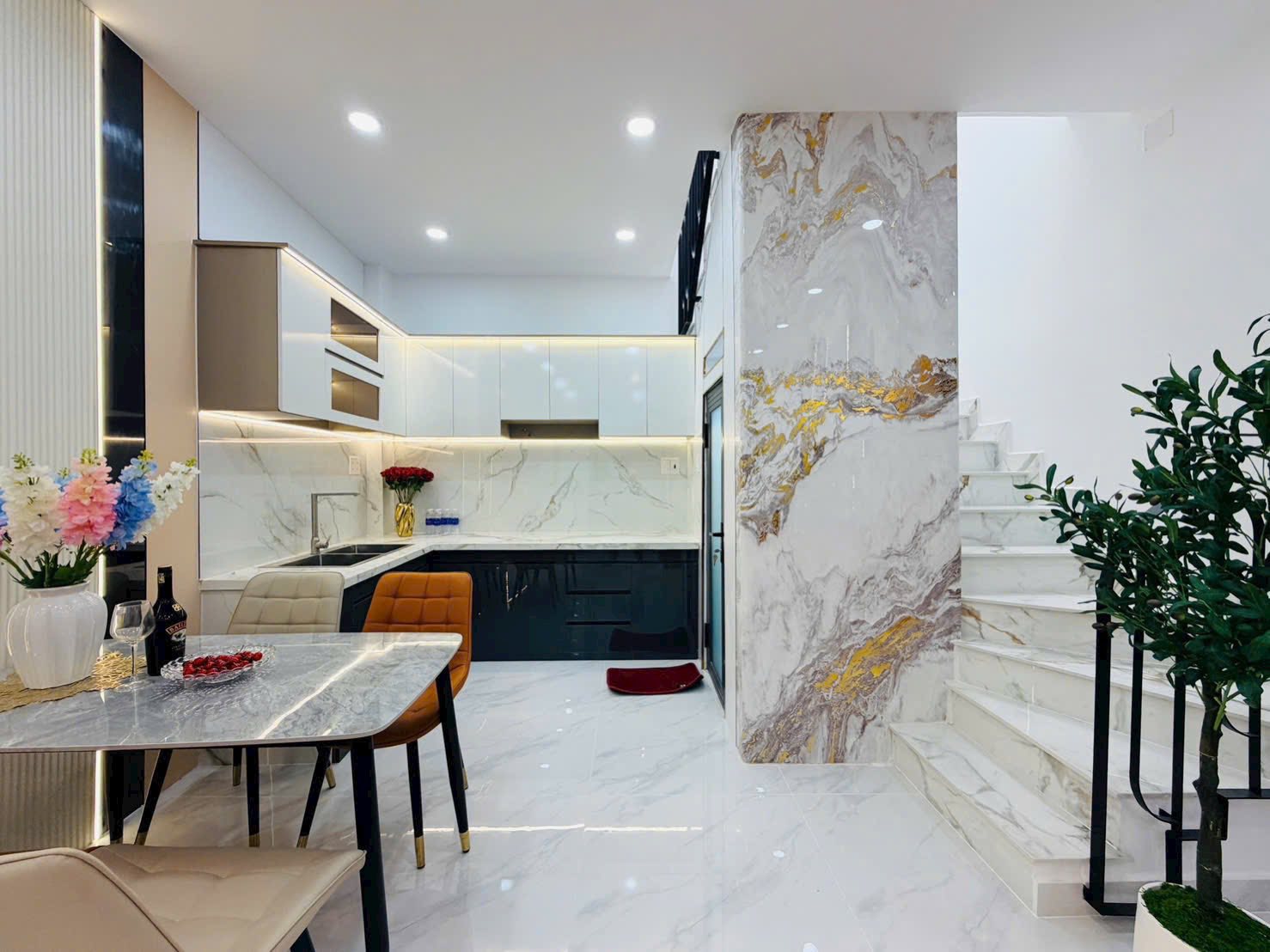 BÁN GẤP NHÀ QUẬN GÒ VẤP - ĐƯỜNG SỐ 8