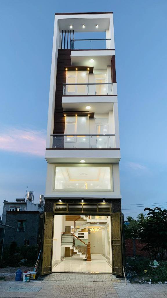 HẺM XE TẢI TRÁNH THÔNG HÀ HUY GIÁP TO NHƯ ĐƯỜNG RỘNG 12M - CÓ VỈA HÈ 2 BÊN - KHU PHÂN LÔ XÂY DỰNG TỰ DO ĐẸP-GIÁ 7 TỶ TL