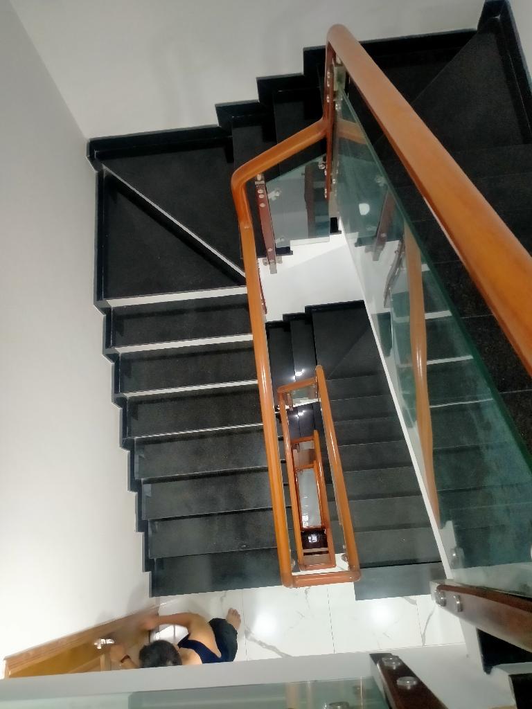 BÁN GẤP NHÀ GÒ VẤP - DƯƠNG QUÃNG HÀM - 5 TẦNG - 64M2 - TRUNG TÂM TIỆN ÍCH - NHỈNH 8 TỶ