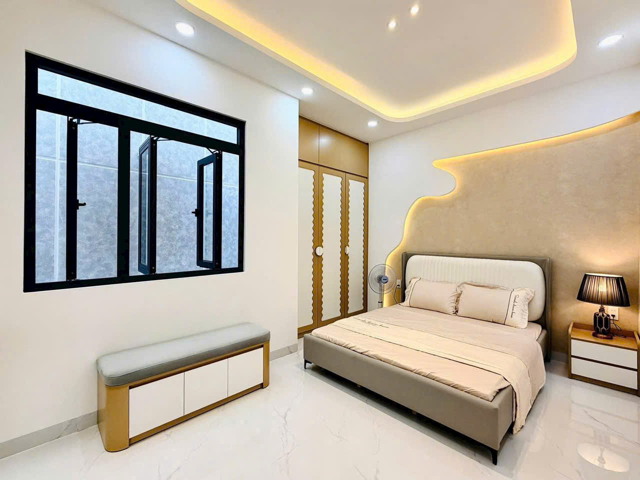 Lê Quang Định- Bình Thạnh - 3 tầng - 60m2 vuông chuẩn - Trung tâm tiện ích - Giá nhỉnh 8 tỷ TL