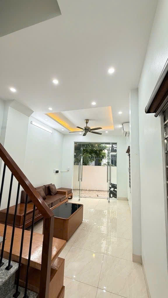 BÁN NHÀ KHU ĐẤU GIÁ QUỲNH ĐÔ, 40M, 4 TẰNG, GIÁ 5 TỈ