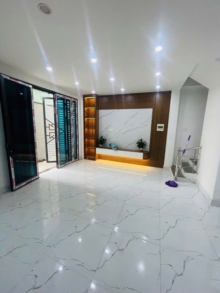 CHÍNH CHỦ BÁN LÔ GÓC NGỌC HỒI 35M, 4 TẦNG , GIÁ3,5 TỈ