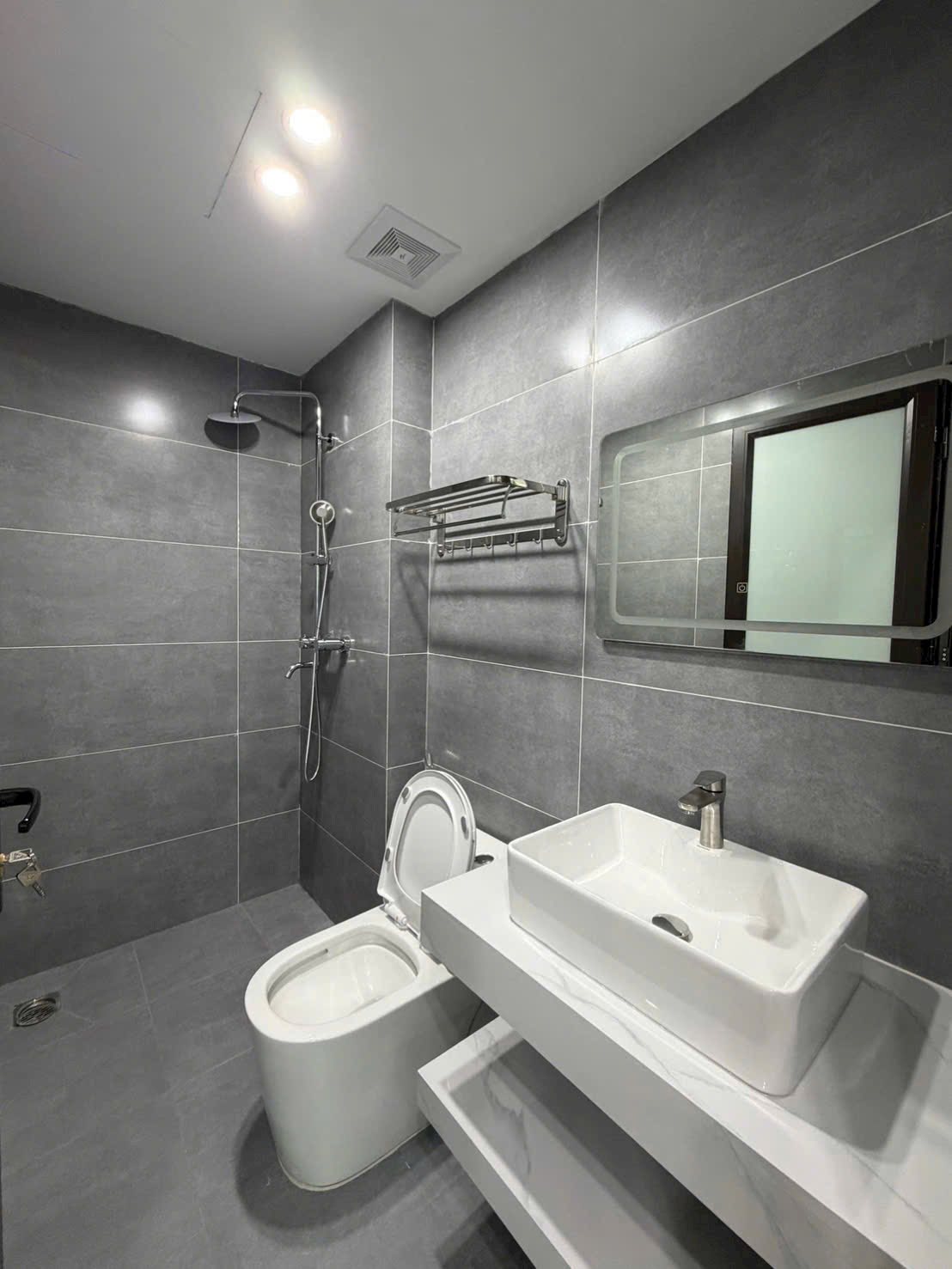 SIÊU PHẨM - NHÀ MỚI - LÔ GÓC - THANH MÁY, Ở SƯỚNG