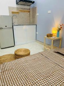 HẠ CHÀO GẦN 1 TỶ. VỊ TRÍ ĐẸP Ô TÔ SUZUKI ĐỖ CỔNG HÓNG GIÓ THOẢI MÁI, VÀI BƯỚC RA PHỐ, GẦN TRUNG TÂM THƯƠNG MẠI, TRƯỜNG HỌC, ĐẦY ĐỦ TIỆN ÍCH