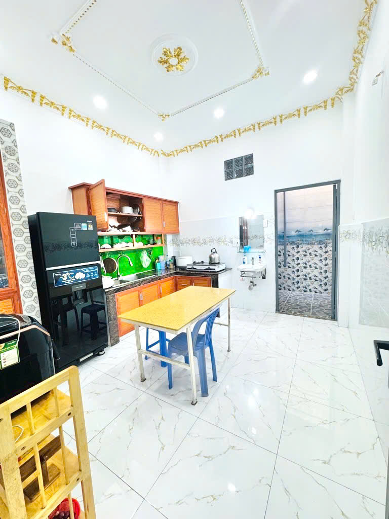 NHÀ ĐẸP - HẺM XE HƠI THÔNG THOÁNG