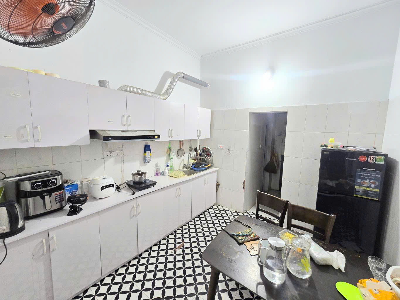 Bán gấp nhà riêng 63m2, 12 tỷ tại số 37 ngõ 267/2/33 Hoàng Hoa Thám, Cống Vị, Ba Đình, Hà Nội