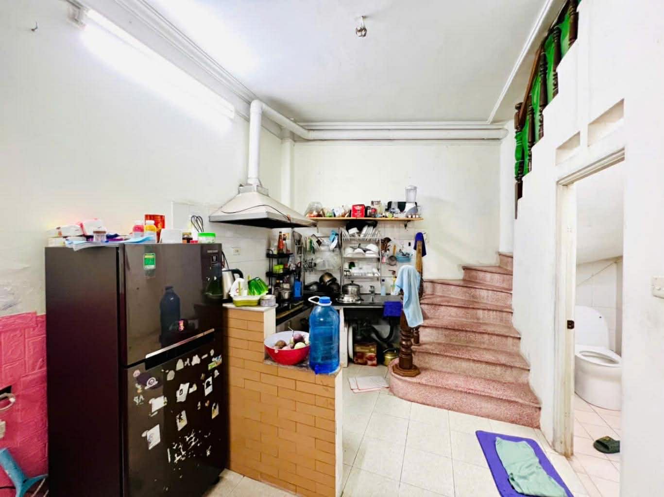 Chủ cần bán gấp - 50m2 Ba Đình - 4 tầng - dân xây - 5m ra ôtô - 30 ra mặt phố - 5 phút ra hồ tây