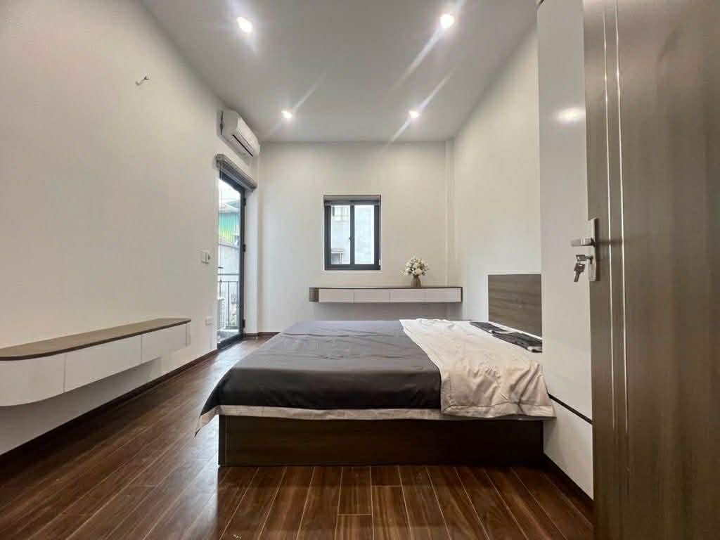 NHÀ PHỐ TRƯƠNG ĐỊNH, DT 33M2, ĐẦY ĐỦ NỘI THẤT, 5TẦNG, GIÁ NHỈNH 6 TỶ.