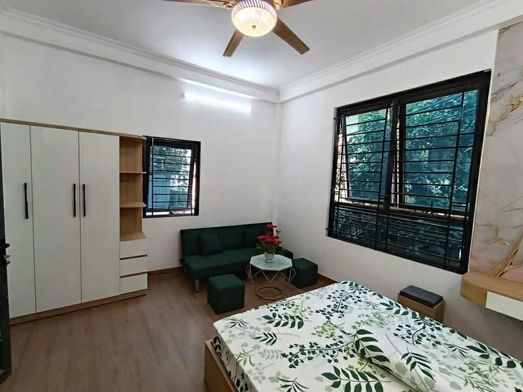 5 Tỷ, NGUYỄN CHÍNH – TÂN MAI, NHÀ MỚI, NGÕ RỘNG, LÔ GÓC   Diện tích: 28m²  Thiết kế: 5tầng – phòng rộng – Lô góc, ánh sáng tràn ngập