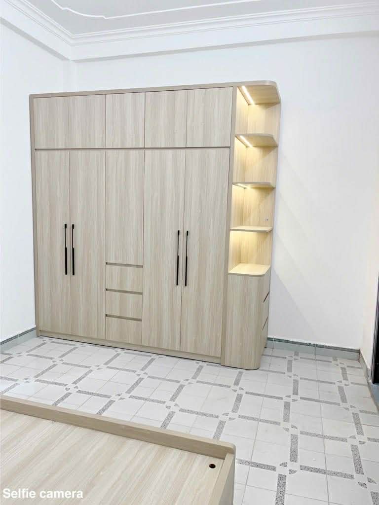 PHỐ VINH HƯNG, DT 30M2, LÔ GÓC, 3 TẦNG- 2 THOÁNG, MT 6M, GIÁ 6.xTỶ