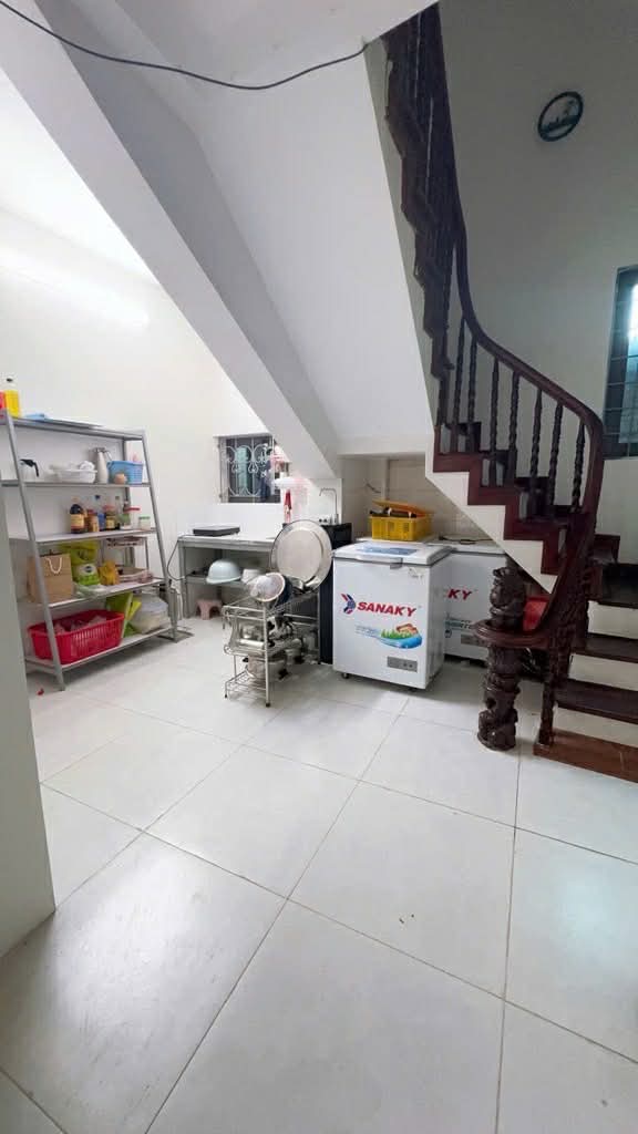 CẦN BÁN NHÀ PHỐ LÒ ĐÚC, HBT ,DT 79M2 X 5 TẦNG NỞ HẬU, 10M RA MẶT PHỐ, GIÁ NHỈNH 13TỶ