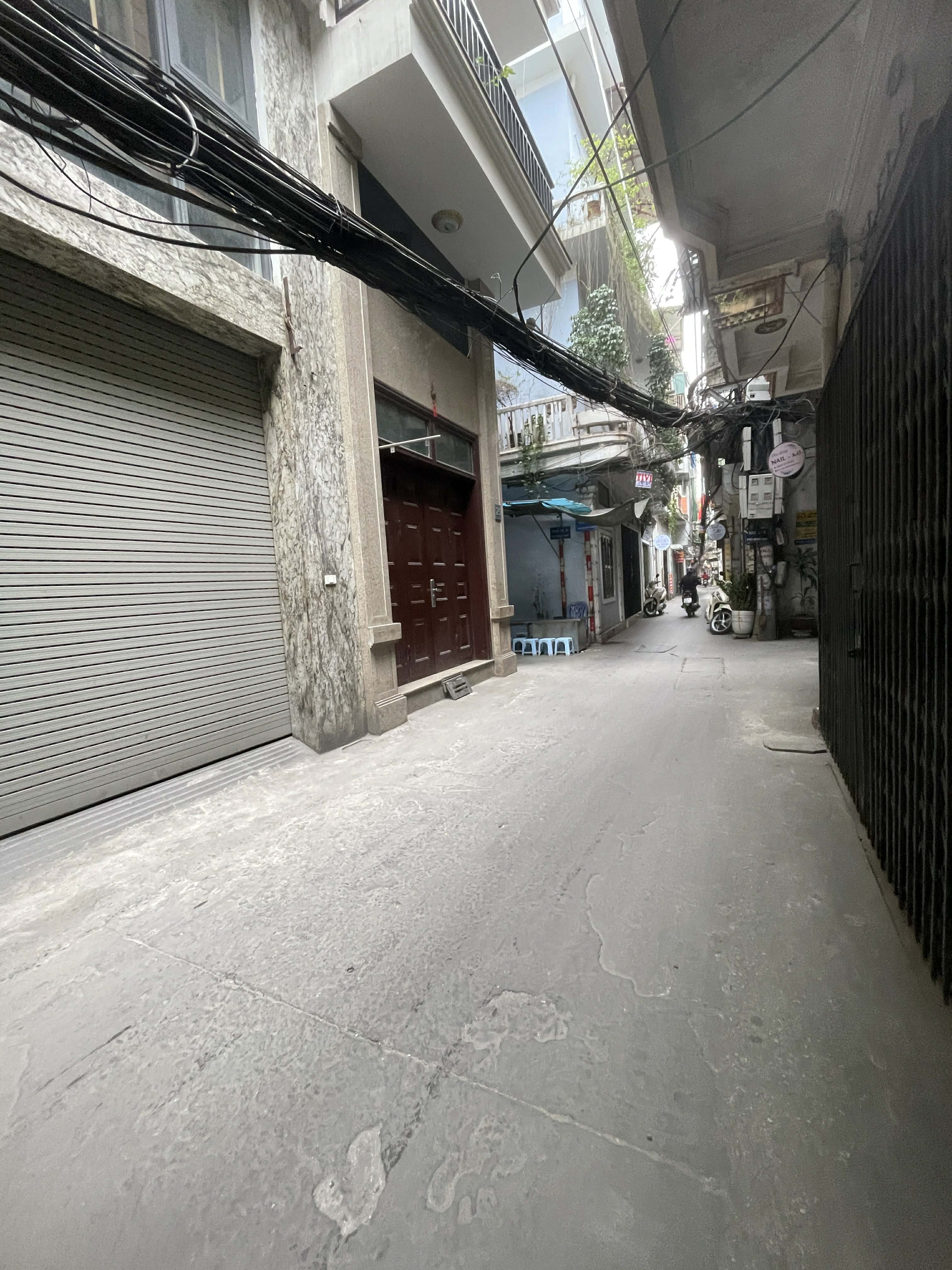 HIẾM THẬT SỰ – NHÀ ĐẸP MINH KHAI, NGÕ Ô TÔ  Giá 8.5 TỶ – Trung tâm HAI BÀ TRƯNG Diện tích: 32m² (xây dựng ~36m²)