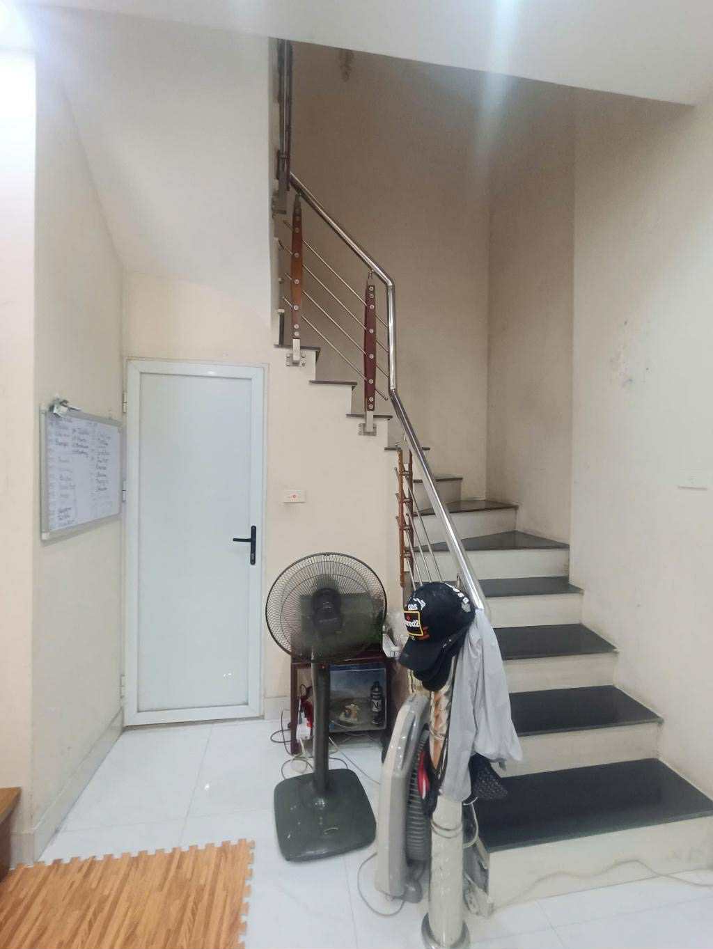 NHÀ PHỐ BẠCH MAI, DT 41M2 X 4TẦNG , GIÁ GIẢM SỐC GẦN 2TY CÒN NHỈNH 6 TỶ