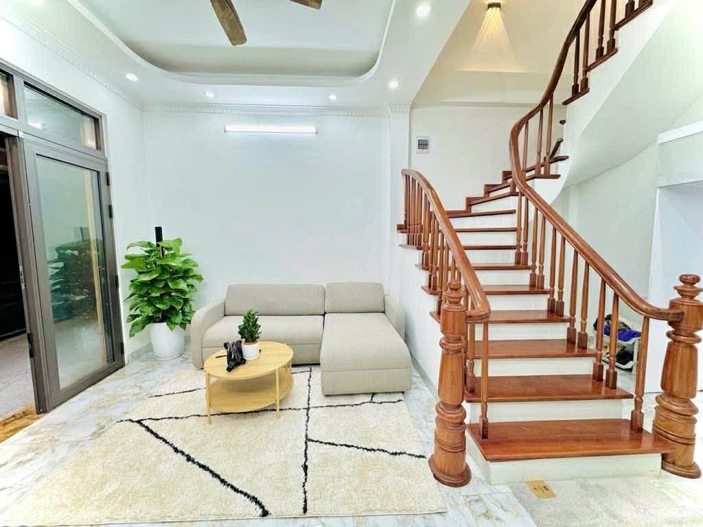 NHÀ PHỐ KIM NGƯU, NGÕ THÔNG, DT 40M2, MT4, KINH DOANH, 4TẦNG, GIÁ 11.xTỶ