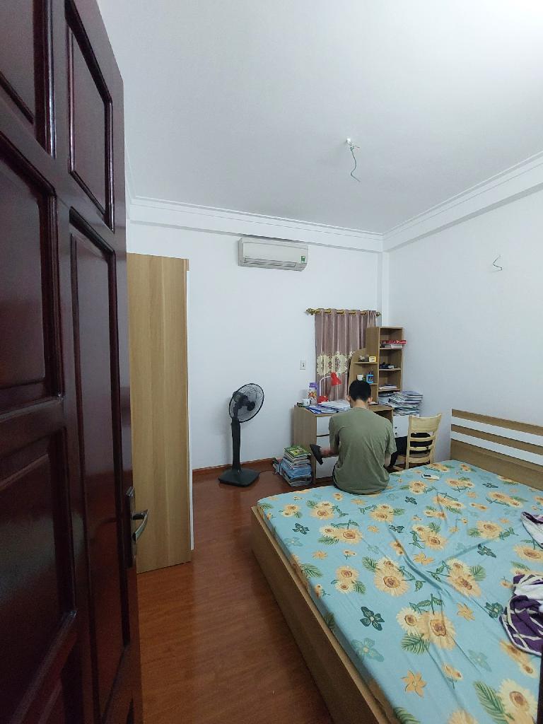 NHÀ ĐẸP TRUNG TÂM ĐỐNG ĐA DỌN VỀ Ở NGAY - TẶNG FULL NỘI THẤT - NGÕ THOÁNG SẠCH, AN SINH TUYỆT VỜI