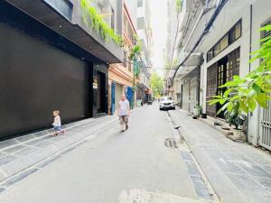 Bán gấp nhà Định công