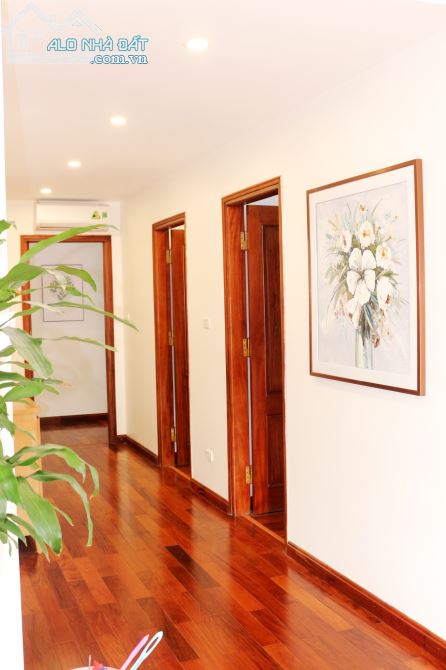 CHÍNH CHỦ BÁN TÒA NHÀ 6 TẦNG ĐƯỜNG TÂY HỒ - QUẢNG AN, 193M2, ĐANG CHO THUÊ 250TR/THÁNG