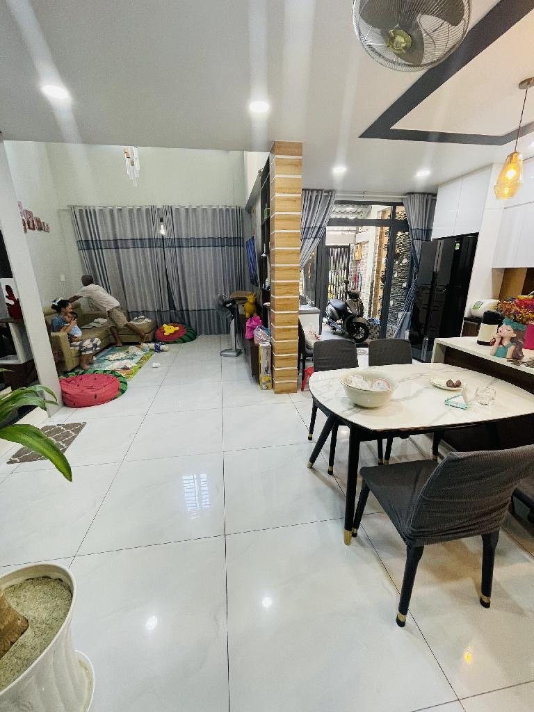 Siêu phẩm biệt thự phố mini chỉ nhỉnh 8tỷ- Trung tâm Tân Phú- đa tiện ích