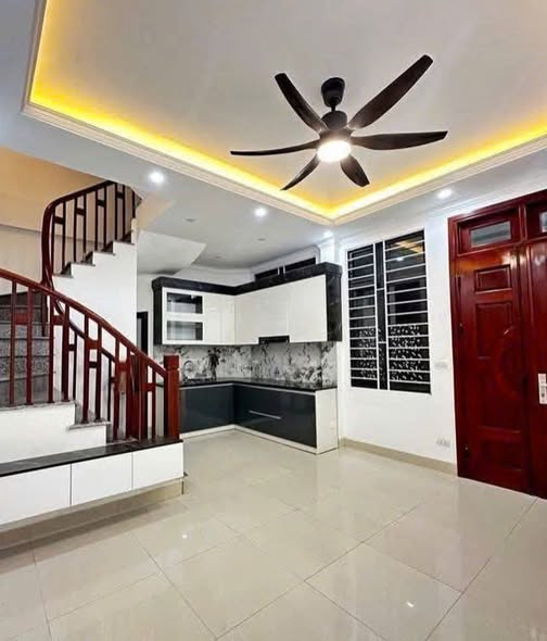 CẦN THANH KHOẢN GẤP NHÀ NGÕ 322 MỸ ĐÌNH GIÁ CỰC HỜI - VÀI BƯỚC RA PHỐ, DÂN XÂY, NGÕ RỘNG - 45M2, 8.8 TỶ     