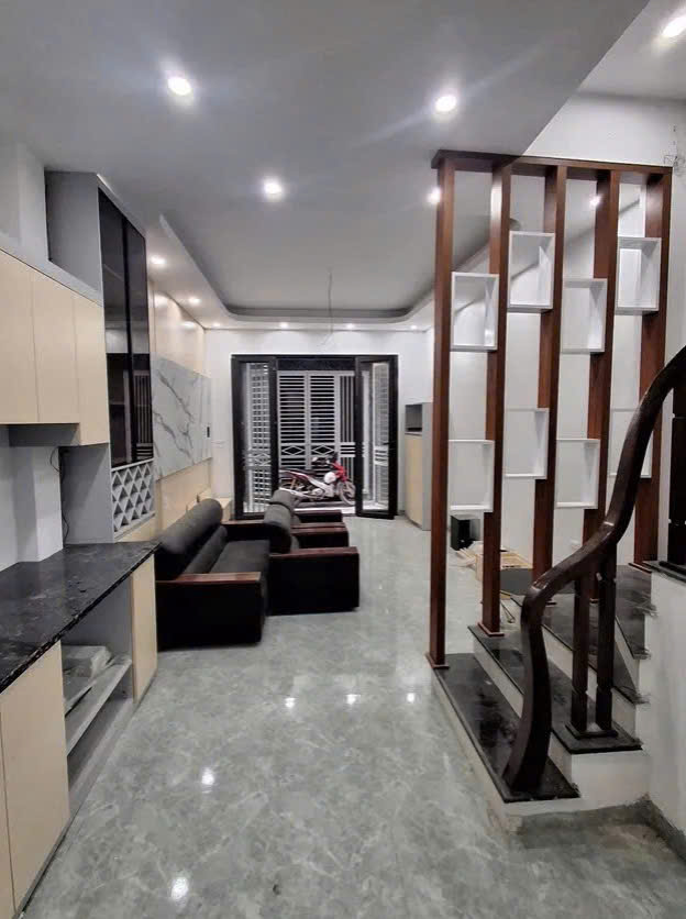 Bán nhà Tây Mỗ THANH KHOẢN GẤP GIÁ RẺ - Ô TÔ ĐỖ CỔNG, NHÀ MỚI ĐẸP - 35M2 CHỈ 6.5 TỶ