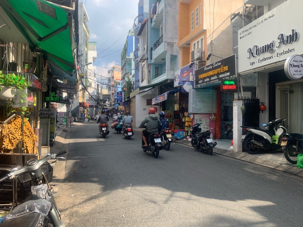 MẶT TIỀN MINI PHÚ NHUẬN - NGAY PHỐ ẨM THỰC PHAN XÍCH LONG - 16M2 4 TẦNG - 5.8 TỶ.