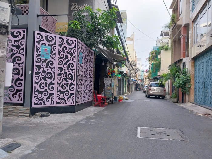 BÁN NHÀ LẦU 4 TẦNG NGUYỄN ĐÌNH CHIỂU PHƯỜNG 3,QUẬN PHÚ NHUẬN - HẺM XE HƠI,GIÁ CHỈ HƠN 9 TỶ