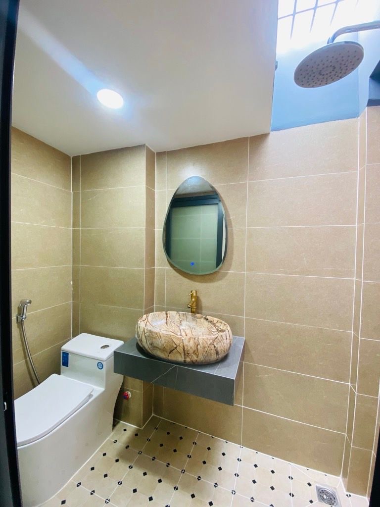 Nhà đẹp Gần đường Phan Văn Trị, full nội thất, xách valy vào ở ngày, chỉ 5,79 tỷ