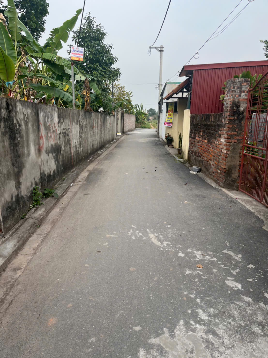 BÁN ĐẤT LAM CẦU, CAMRY TRÁNH SH